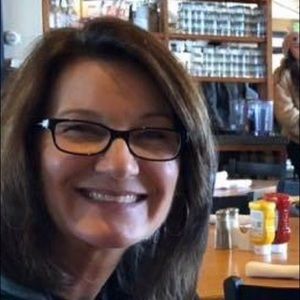 Meet your Posher, Cynthia